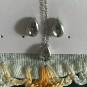 Teardrop Solitaire Earrings and Necklace